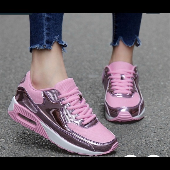 Shoes - Picture 2 of 2